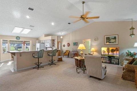 Casa en venta en Leesburg, Florida, 3 dormitorios, 175.59 m2 № 1912969 - foto 7