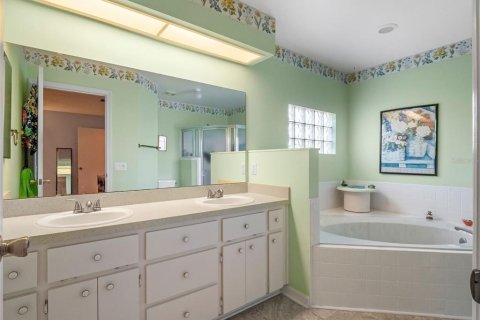 Casa en venta en Leesburg, Florida, 3 dormitorios, 175.59 m2 № 1912969 - foto 15