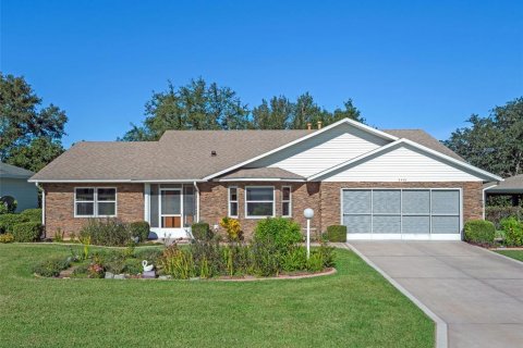 Casa en venta en Leesburg, Florida, 3 dormitorios, 175.59 m2 № 1912969 - foto 1