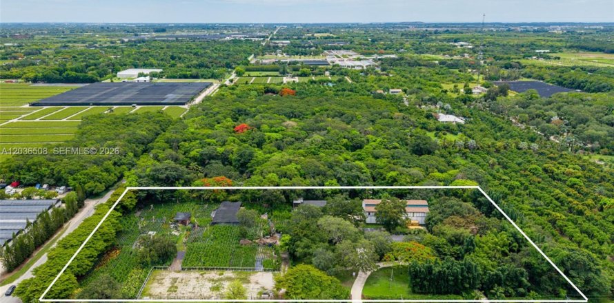 Immobilier commercial à Homestead, Floride № 2089413