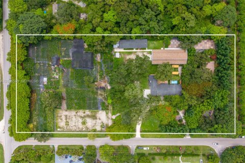 Immobilier commercial à vendre à Homestead, Floride № 2089413 - photo 2