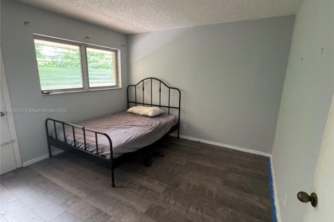 Купить кондоминиум в Халландейл-Бич, Флорида 1 спальня, 58.06м2, № 1980708 - фото 18