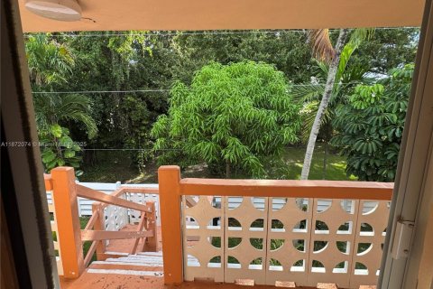 Купить кондоминиум в Халландейл-Бич, Флорида 1 спальня, 58.06м2, № 1980708 - фото 21