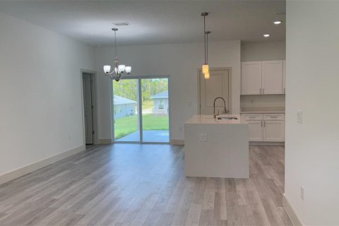 Casa en venta en Citrus Springs, Florida, 4 dormitorios, 144.09 m2 № 1905644 - foto 4