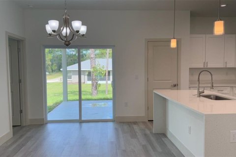 Casa en venta en Citrus Springs, Florida, 4 dormitorios, 144.09 m2 № 1905644 - foto 5