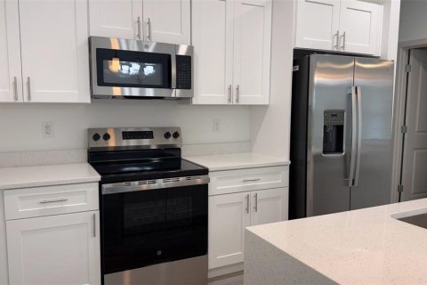 Casa en venta en Citrus Springs, Florida, 4 dormitorios, 144.09 m2 № 1905644 - foto 9