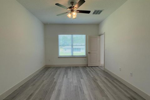 Casa en venta en Citrus Springs, Florida, 4 dormitorios, 144.09 m2 № 1905644 - foto 27