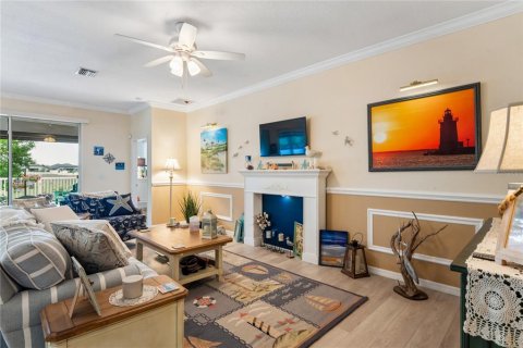 Villa ou maison à vendre à Spring Hill, Floride: 4 chambres, 193.05 m2 № 2142607 - photo 6