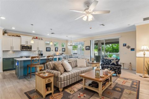 Villa ou maison à vendre à Spring Hill, Floride: 4 chambres, 193.05 m2 № 2142607 - photo 9
