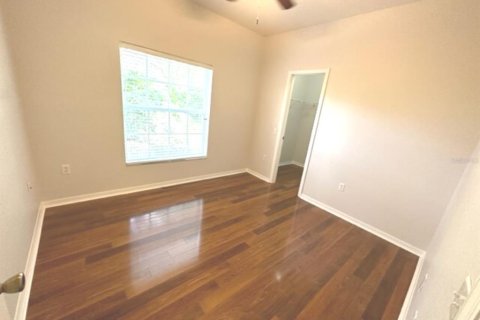 Condo in Winter Haven, Florida, 2 bedrooms № 2237625 - photo 12