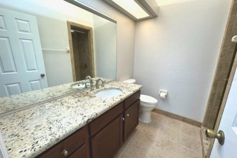 Condo in Winter Haven, Florida, 2 bedrooms № 2237625 - photo 19