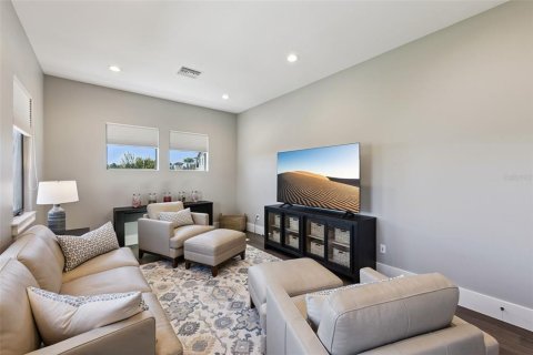 Villa ou maison à vendre à Montverde, Floride: 6 chambres, 468.51 m2 № 2415592 - photo 16
