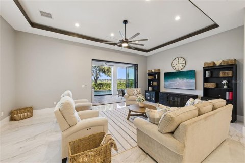 Villa ou maison à vendre à Montverde, Floride: 6 chambres, 468.51 m2 № 2415592 - photo 11