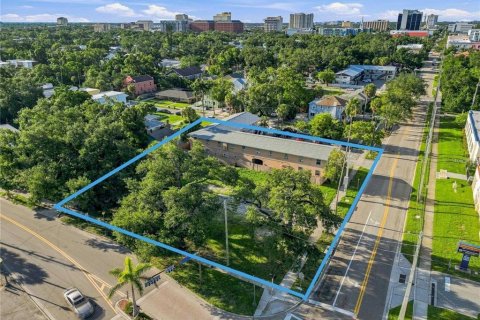 Commercial property in Sarasota, Florida 23 bedrooms, 635.27 sq.m. № 2393992 - photo 8
