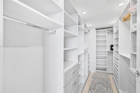 Copropriété à louer à Hallandale Beach, Floride: 3 chambres, 155.61 m2 № 1698868 - photo 22
