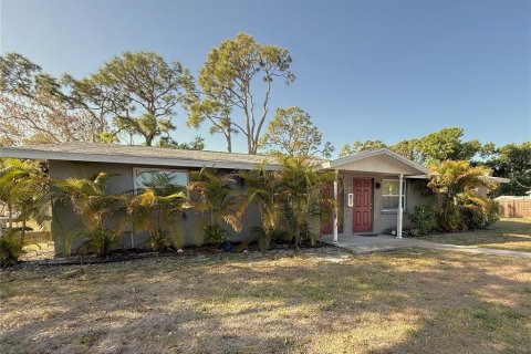 Apartamento en Englewood, Florida 2 dormitorios, 66.33 m2 № 2097481