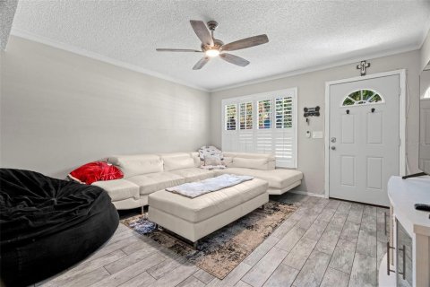 Adosado en venta en Palm Harbor, Florida, 2 dormitorios, 107.86 m2 № 1803763 - foto 4