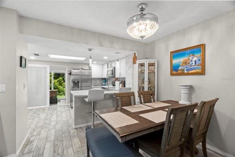 Adosado en venta en Palm Harbor, Florida, 2 dormitorios, 107.86 m2 № 1803763 - foto 10