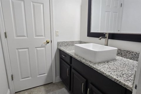 House in Davenport, Florida 4 bedrooms, 170.01 sq.m. № 1883214 - photo 16