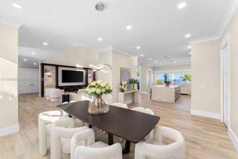 Casa en venta en Islamorada, Village of Islands, Florida, 6 dormitorios, 705.13 m2 № 2040182 - foto 12