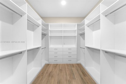 Casa en venta en Islamorada, Village of Islands, Florida, 6 dormitorios, 705.13 m2 № 2040182 - foto 23