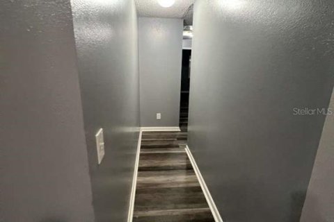 Villa ou maison à louer à Tampa, Floride: 3 chambres, 125.98 m2 № 2124596 - photo 13