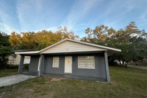 Villa ou maison à Tampa, Floride 3 chambres, 125.98 m2 № 2124596