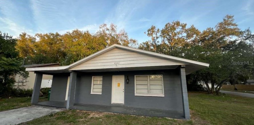 Villa ou maison à Tampa, Floride 3 chambres, 125.98 m2 № 2124596