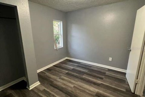 Villa ou maison à louer à Tampa, Floride: 3 chambres, 125.98 m2 № 2124596 - photo 7
