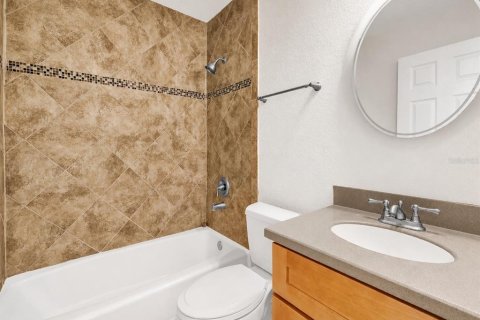 Casa en venta en Orlando, Florida, 3 dormitorios, 119.75 m2 № 2221283 - foto 25