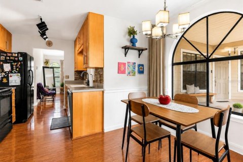 Casa en venta en Orlando, Florida, 3 dormitorios, 119.75 m2 № 2221283 - foto 12