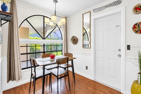 Casa en venta en Orlando, Florida, 3 dormitorios, 119.75 m2 № 2221283 - foto 13