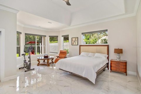 Casa en venta en Orlando, Florida, 5 dormitorios, 444.91 m2 № 1917622 - foto 22