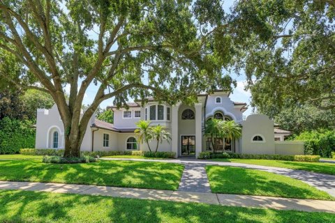 Casa en venta en Orlando, Florida, 5 dormitorios, 444.91 m2 № 1917622 - foto 1
