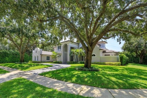 Casa en venta en Orlando, Florida, 5 dormitorios, 444.91 m2 № 1917622 - foto 3