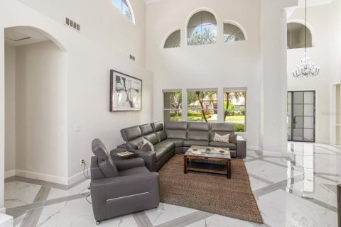 Casa en venta en Orlando, Florida, 5 dormitorios, 444.91 m2 № 1917622 - foto 10