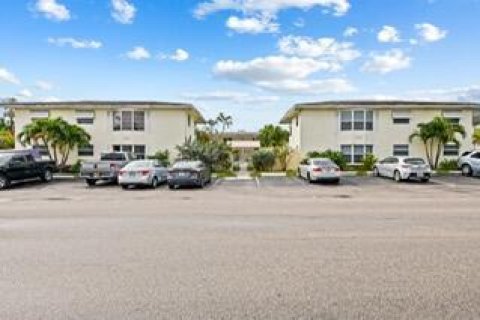 Condominio en alquiler en Fort Lauderdale, Florida, 1 dormitorio, 53.88 m2 № 2147023 - foto 18