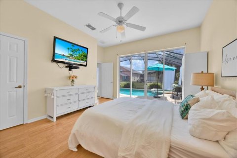 House in Davenport, Florida 5 bedrooms, 217.86 sq.m. № 1806911 - photo 19