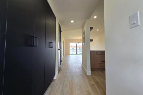 Copropriété à vendre à Sunrise, Floride: 2 chambres, 78.97 m2 № 2146974 - photo 17