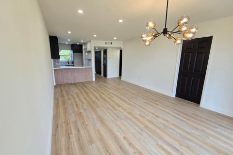 Copropriété à vendre à Sunrise, Floride: 2 chambres, 78.97 m2 № 2146974 - photo 16