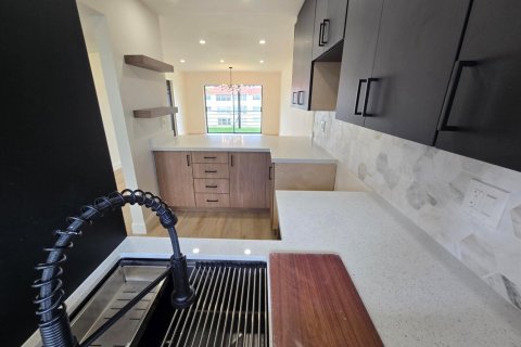 Copropriété à vendre à Sunrise, Floride: 2 chambres, 78.97 m2 № 2146974 - photo 19