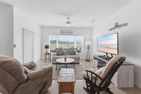 Adosado en venta en Kissimmee, Florida, 4 dormitorios, 178.19 m2 № 2129426 - foto 11