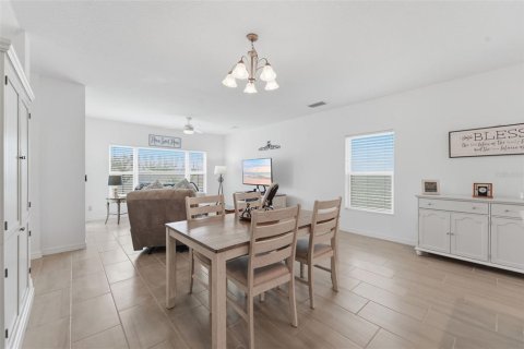 Adosado en venta en Kissimmee, Florida, 4 dormitorios, 178.19 m2 № 2129426 - foto 13