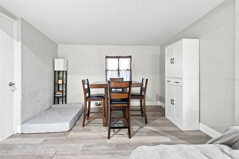 Villa ou maison à vendre à Poinciana, Floride: 3 chambres, 91.79 m2 № 2291833 - photo 5