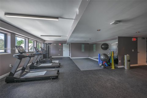 Appartement à louer à North Miami, Floride: 2 chambres, 83.7 m2 № 2185555 - photo 22