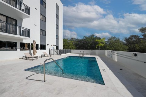 Appartement à louer à North Miami, Floride: 2 chambres, 83.7 m2 № 2185555 - photo 27