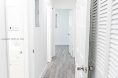 Villa ou maison à vendre à Lauderhill, Floride: 3 chambres, 133.69 m2 № 1988337 - photo 15