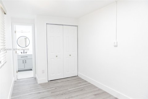 Villa ou maison à vendre à Lauderhill, Floride: 3 chambres, 133.69 m2 № 1988337 - photo 20