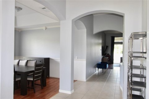 Villa ou maison à vendre à Apopka, Floride: 4 chambres, 240.52 m2 № 1905674 - photo 2