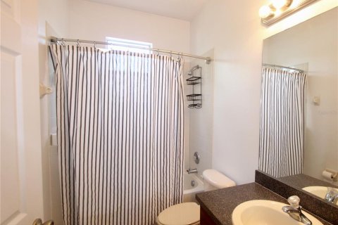 Casa en venta en Apopka, Florida, 4 dormitorios, 240.52 m2 № 1905674 - foto 19